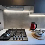 Casa Redona - Nuovo Elegante Loft Free Wifi 4 Pax *