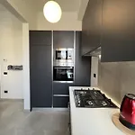 Casa Redona - Nuovo Elegante Loft Free Wifi 4 Pax Apartamento