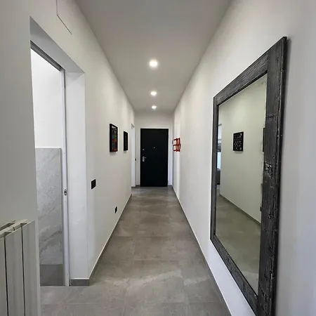 Casa Redona - Nuovo Elegante Loft Free Wifi 4 Pax アパート ベルガモ