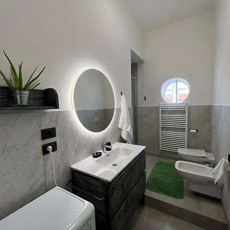 Daire Casa Redona - Nuovo Elegante Loft Free Wifi 4 Pax Bergamo