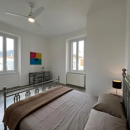 Daire Casa Redona - Nuovo Elegante Loft Free Wifi 4 Pax *