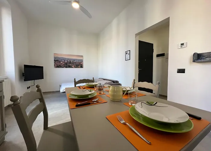 Casa Redona - Nuovo Elegante Loft Free Wifi 4 Pax *