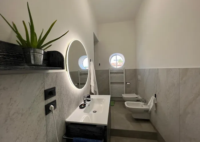 Casa Redona - Nuovo Elegante Loft Free Wifi 4 Pax 아파트
