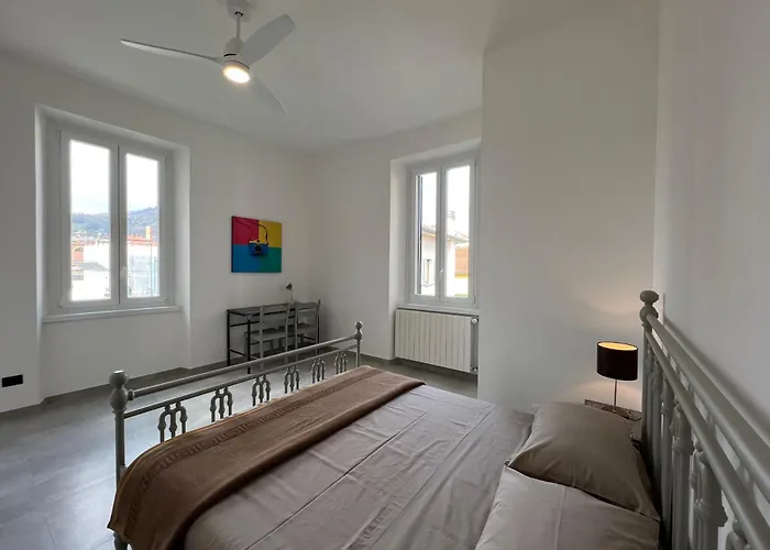 아파트 Casa Redona - Nuovo Elegante Loft Free Wifi 4 Pax *