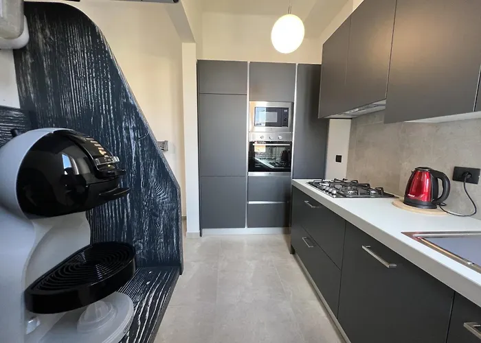 Casa Redona - Nuovo Elegante Loft Free Wifi 4 Pax * 베르가모